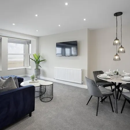 The Blackpool Beach Boutique Apartments Exterior photo