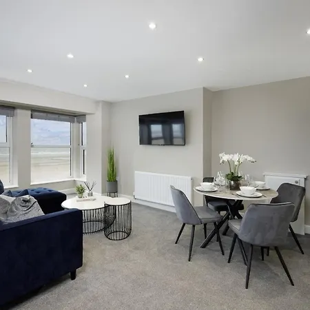The Blackpool Beach Boutique Apartments Exterior photo