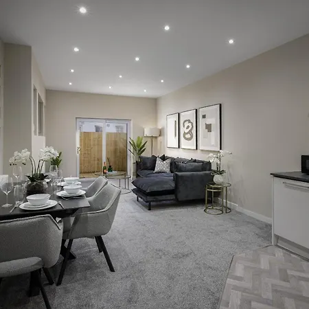 The Blackpool Beach Boutique Apartments Exterior photo